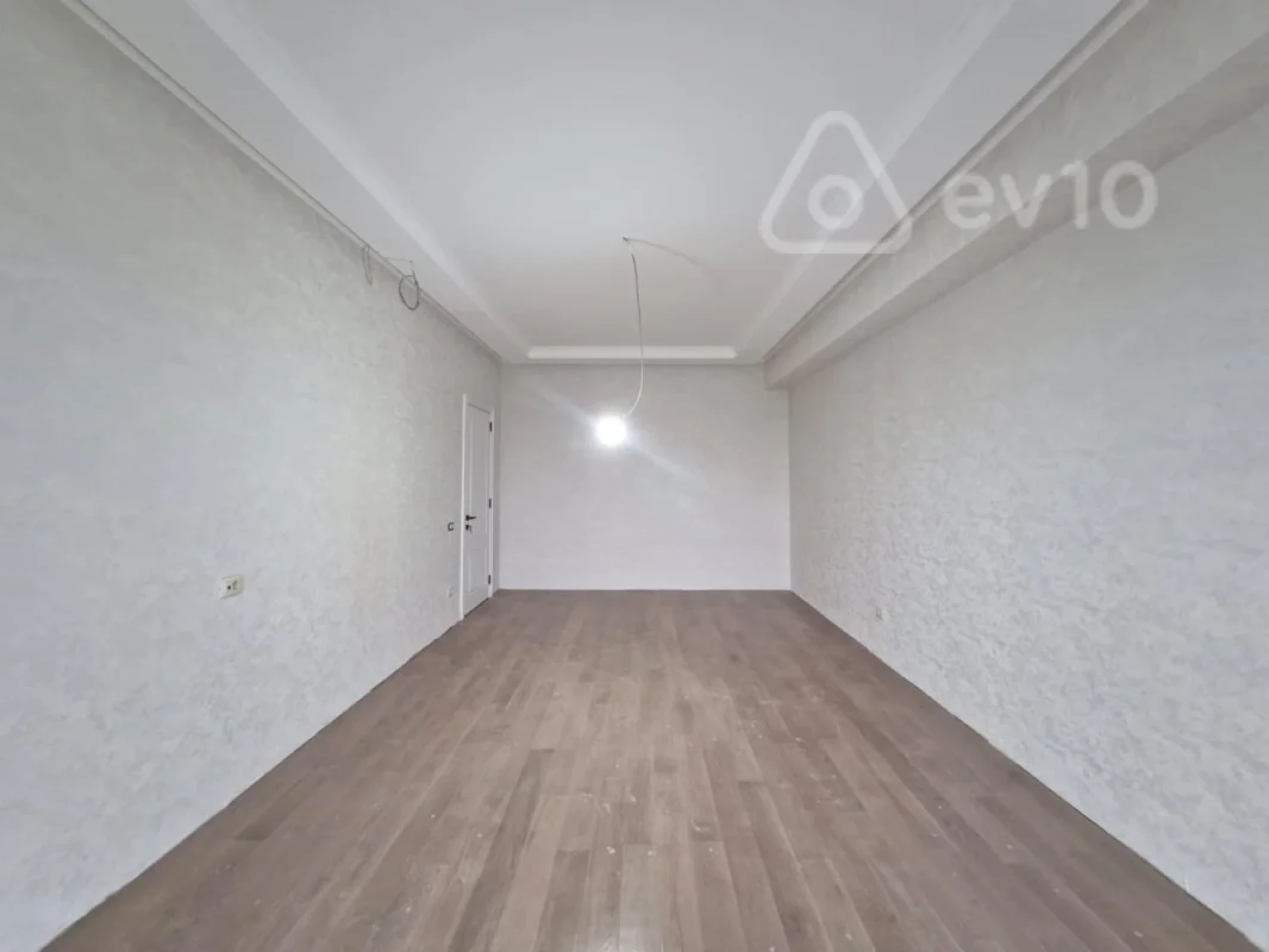 Satılır 3 otaqlı yeni tikili 96.3 m²