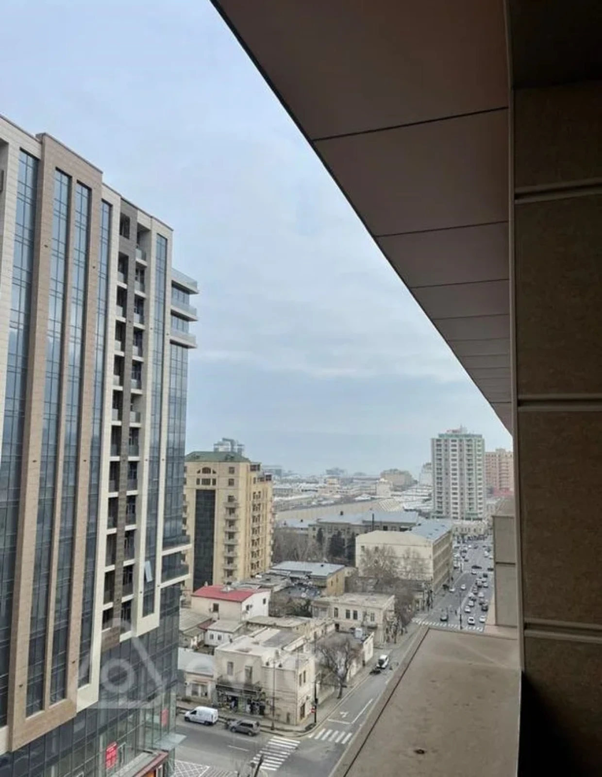 Kirayə verilir 2 otaqlı yeni tikili 80 m²