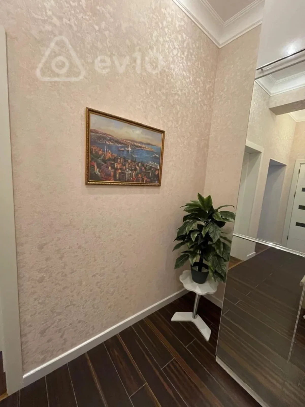 Kirayə verilir 2 otaqlı yeni tikili 80 m²