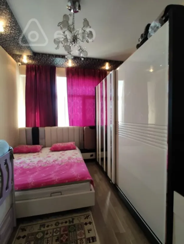 Satılır 2 otaqlı yeni tikili 55 m²