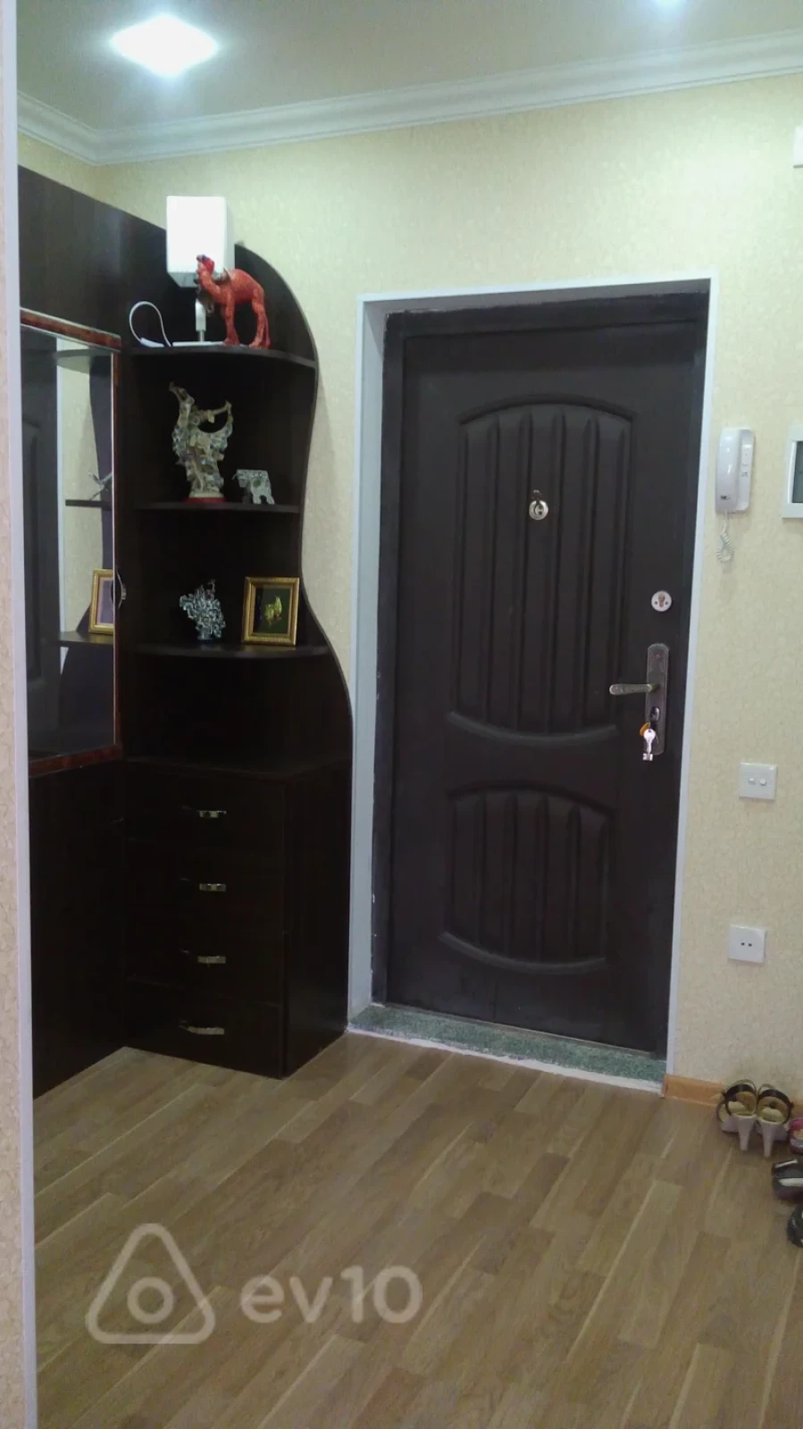 Satılır 2 otaqlı yeni tikili 55 m²