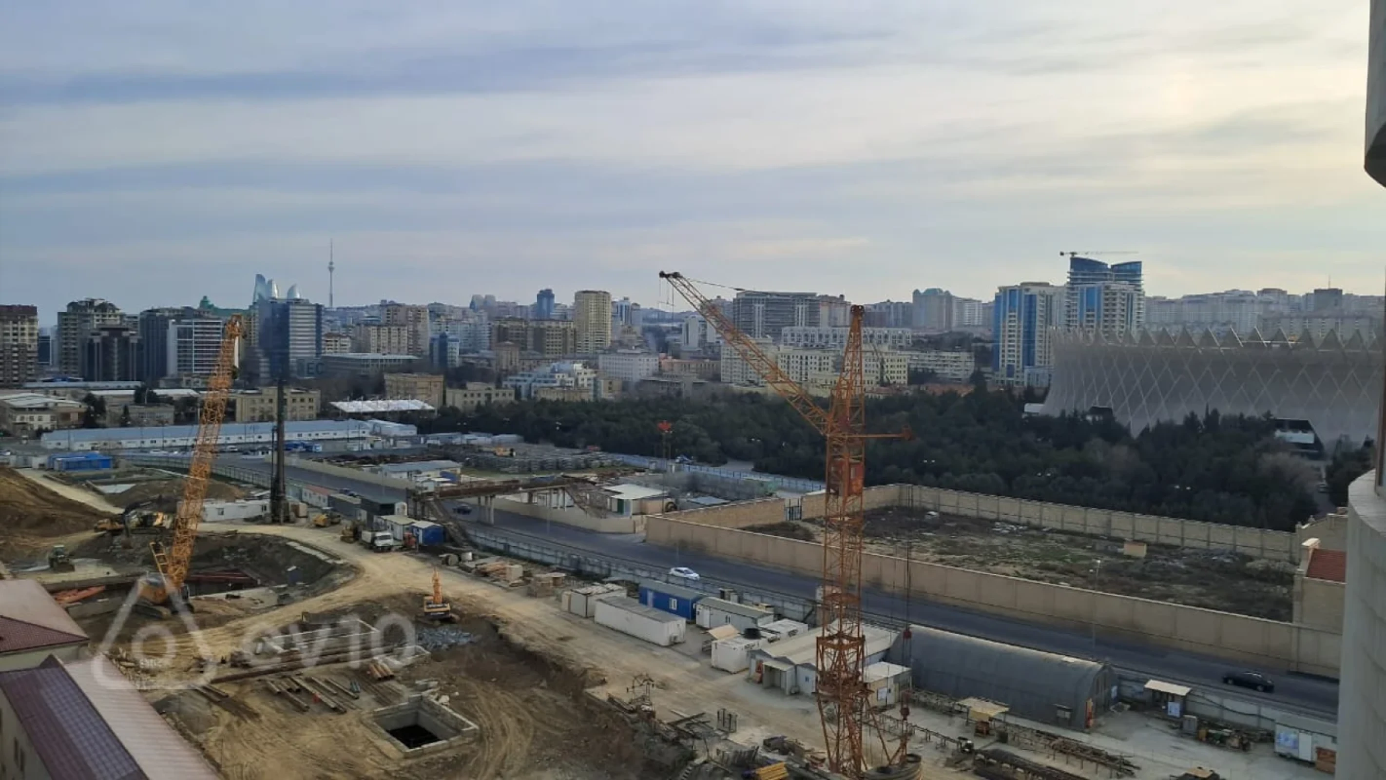 Kirayə verilir 2 otaqlı yeni tikili 82 m²