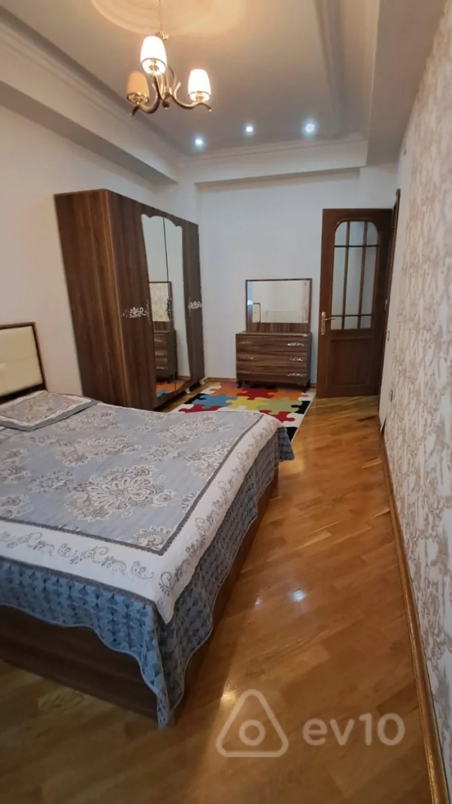 Kirayə verilir 2 otaqlı yeni tikili 82 m²