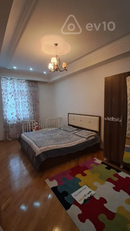 Kirayə verilir 2 otaqlı yeni tikili 82 m²