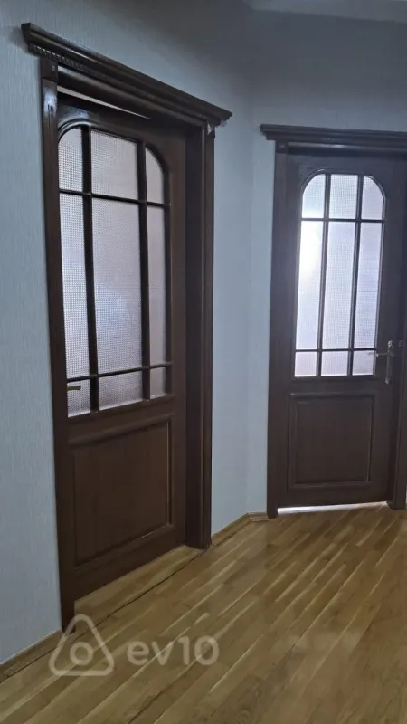 Kirayə verilir 2 otaqlı yeni tikili 82 m²