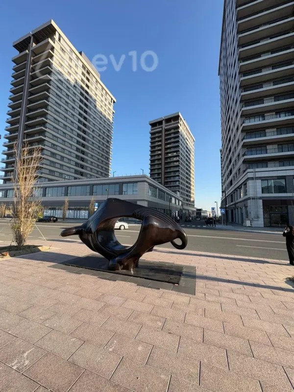 Satılır mənzil 1120 m²