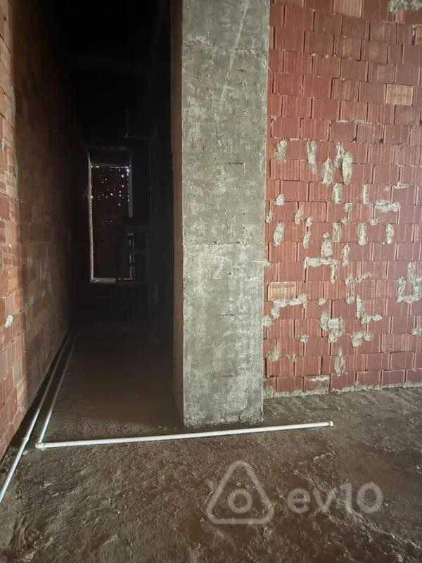 Satılır mənzil 1120 m²