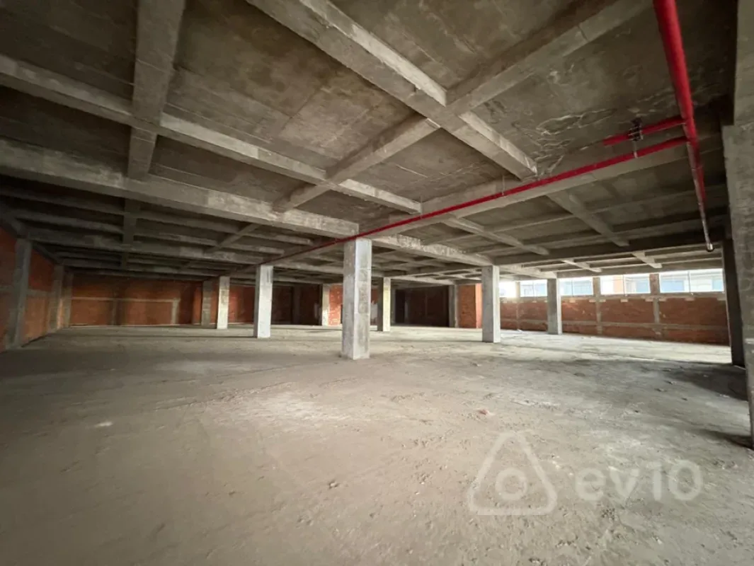 Satılır mənzil 1120 m²