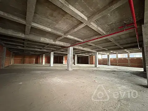 Satılır mənzil 1120 m²