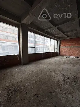 Satılır mənzil 1120 m²