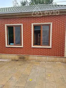 Satılır 7 otaqlı həyət evi 250 m²