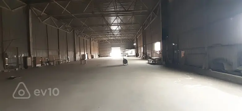 Kirayə verilir mənzil 1300 m²