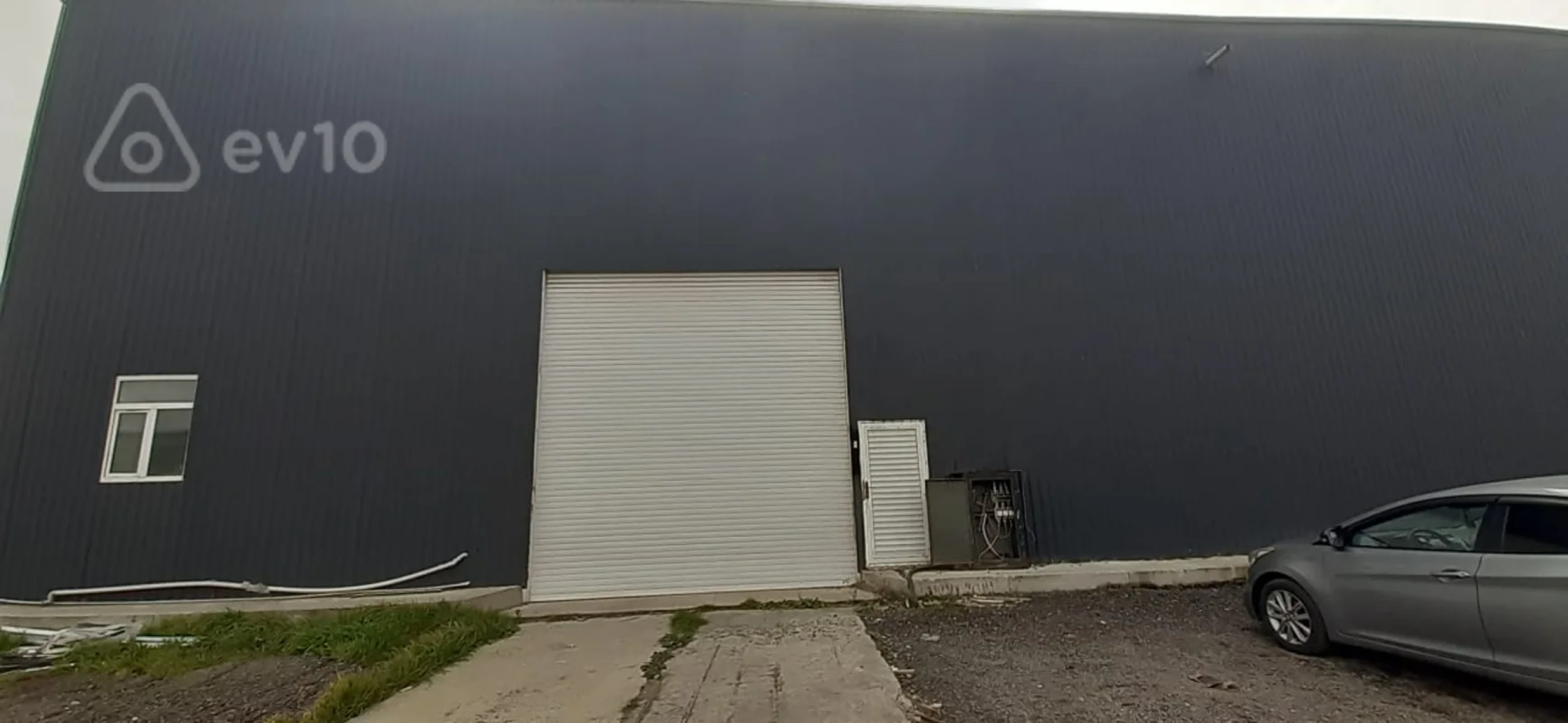 Kirayə verilir mənzil 1300 m²