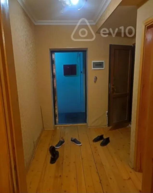 Kirayə verilir 2 otaqlı yeni tikili 60 m²