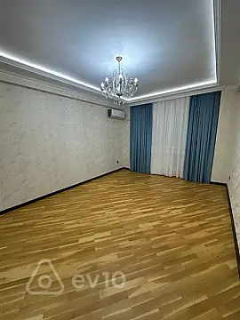 Satılır 3 otaqlı yeni tikili 130 m²