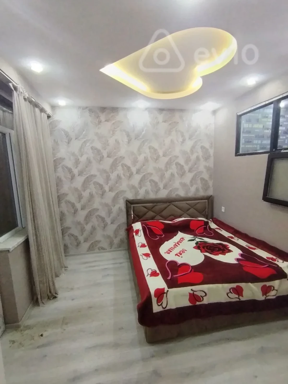 Kirayə verilir 3 otaqlı yeni tikili 76 m²