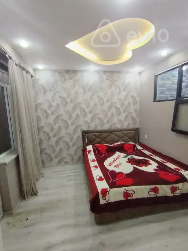 Kirayə verilir 3 otaqlı yeni tikili 76 m²