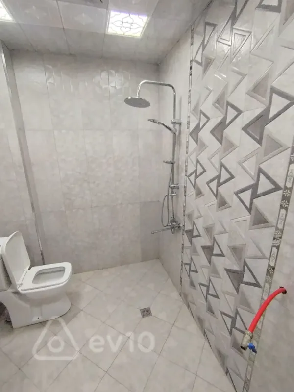 Kirayə verilir 3 otaqlı yeni tikili 76 m²