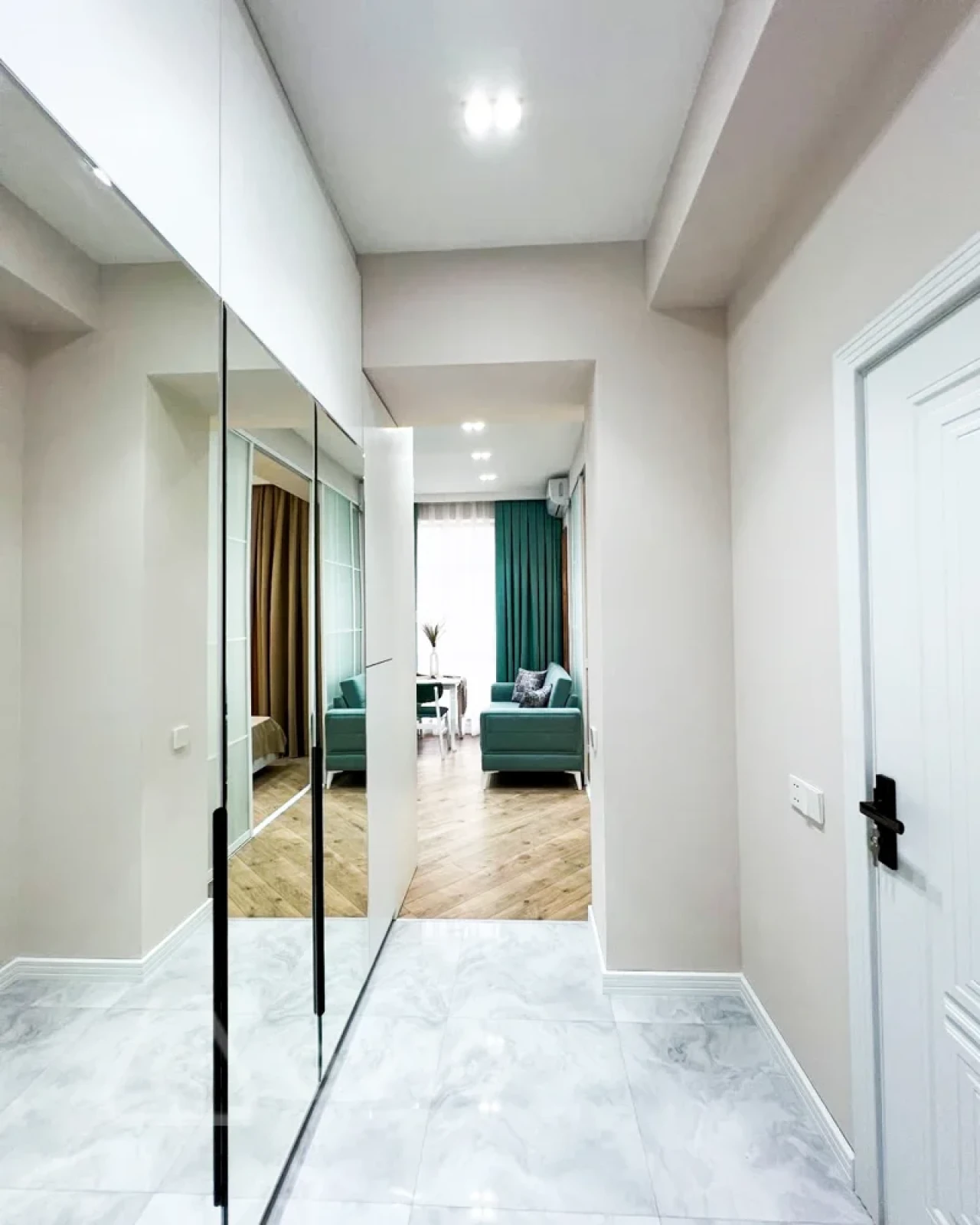 Kirayə verilir 2 otaqlı yeni tikili 40 m²