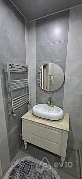 Kirayə verilir 3 otaqlı yeni tikili 100 m²