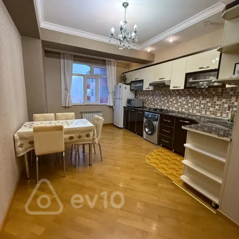 Kirayə verilir 2 otaqlı yeni tikili 100 m²