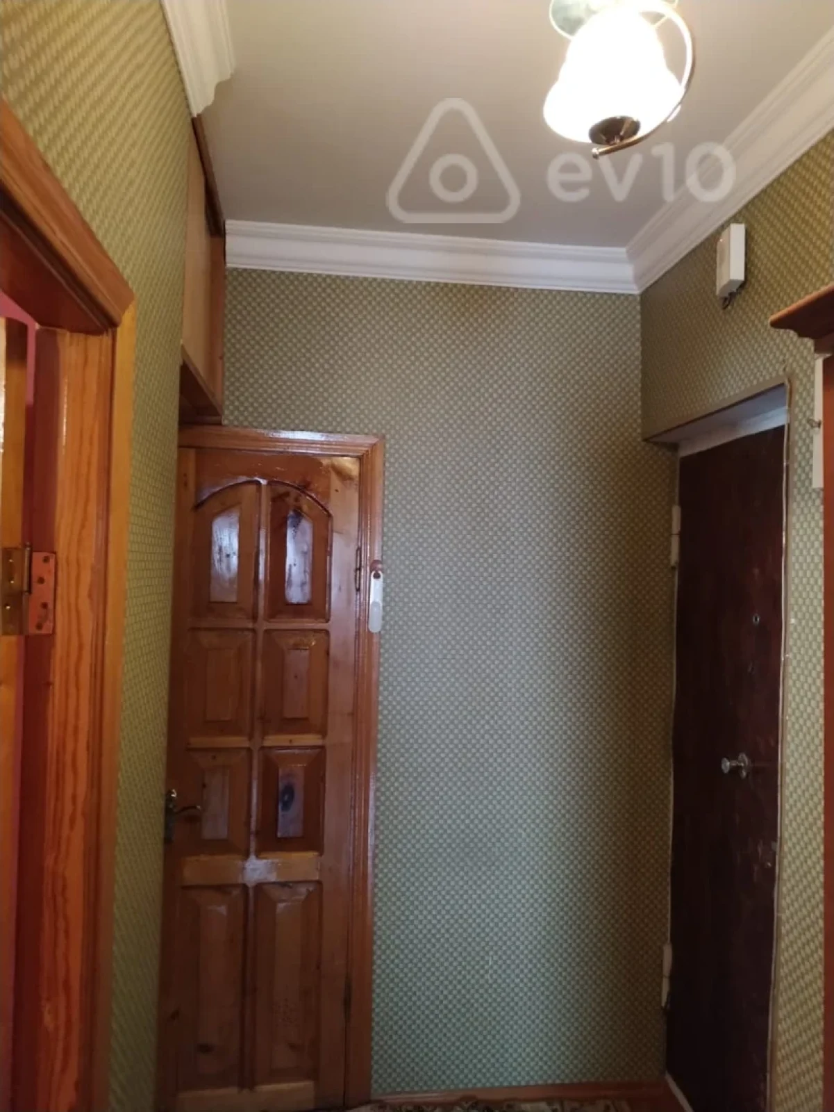 Kirayə verilir 3 otaqlı köhnə tikili 65 m²