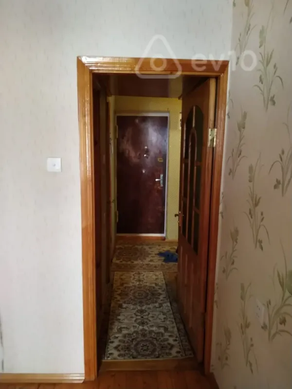 Kirayə verilir 3 otaqlı köhnə tikili 65 m²