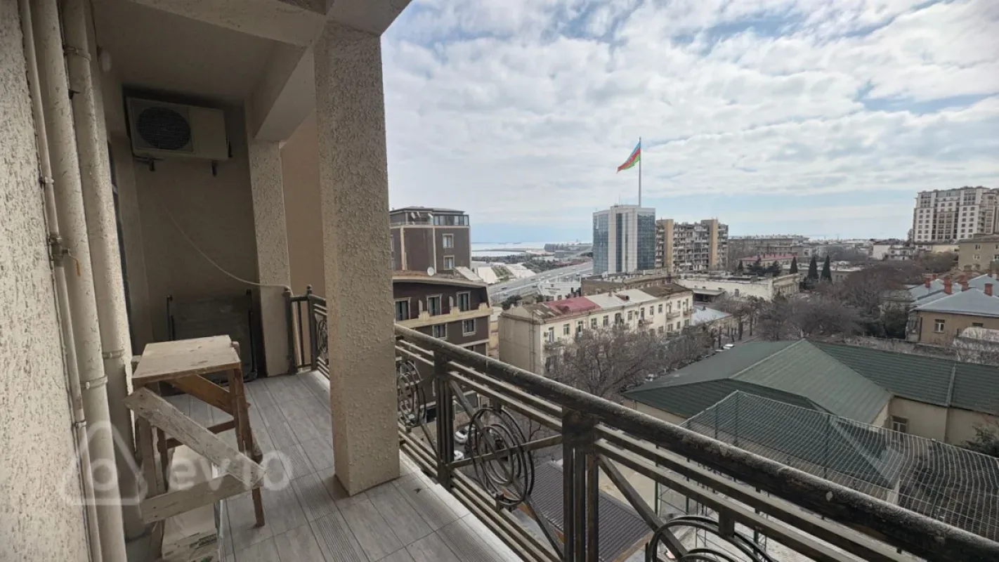 Kirayə verilir 2 otaqlı yeni tikili 70 m²