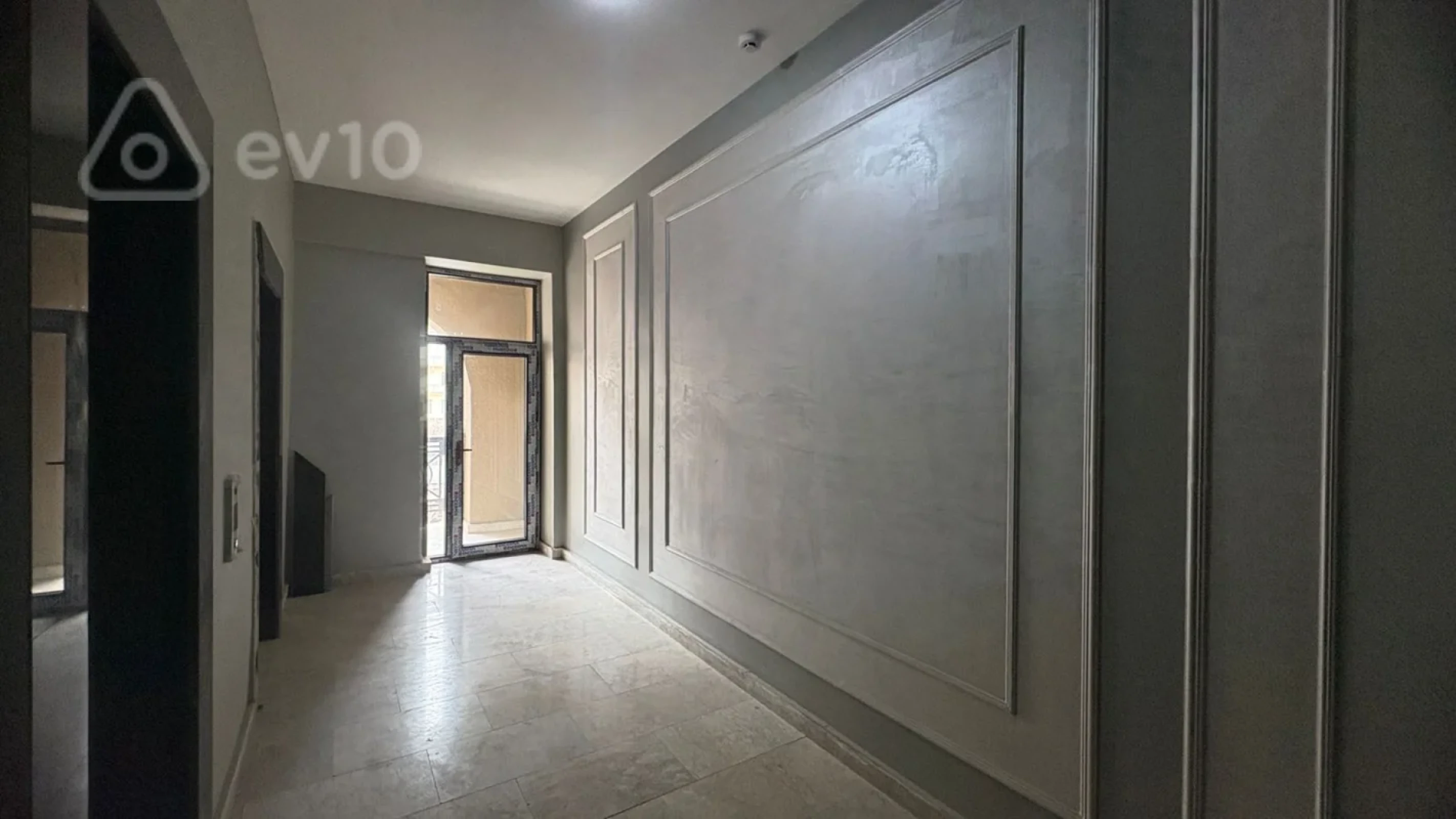 Kirayə verilir 2 otaqlı yeni tikili 70 m²