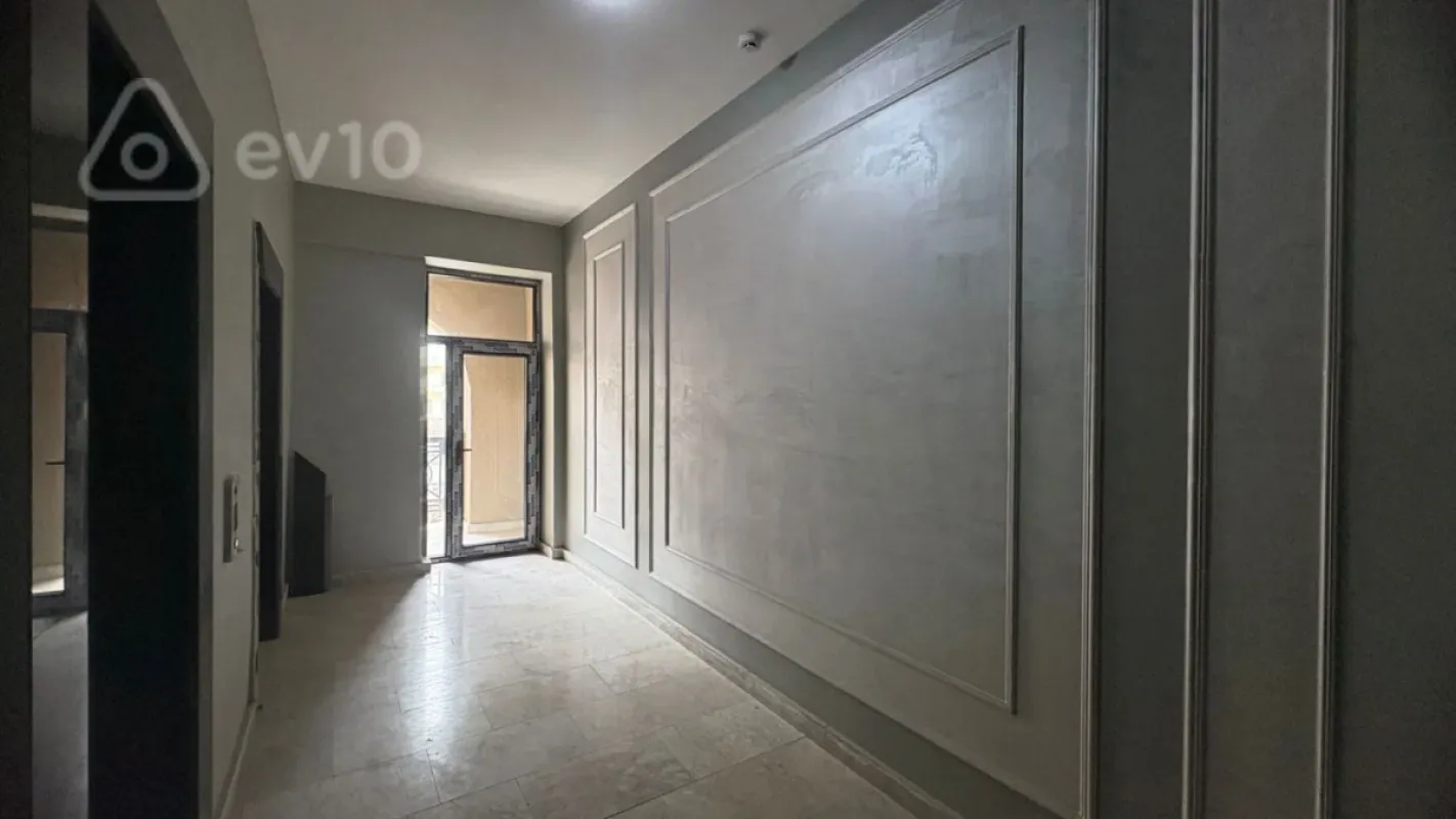 Kirayə verilir 2 otaqlı yeni tikili 70 m²