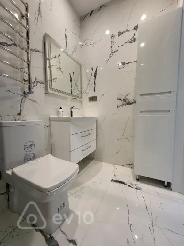 Kirayə verilir 3 otaqlı yeni tikili 100 m²