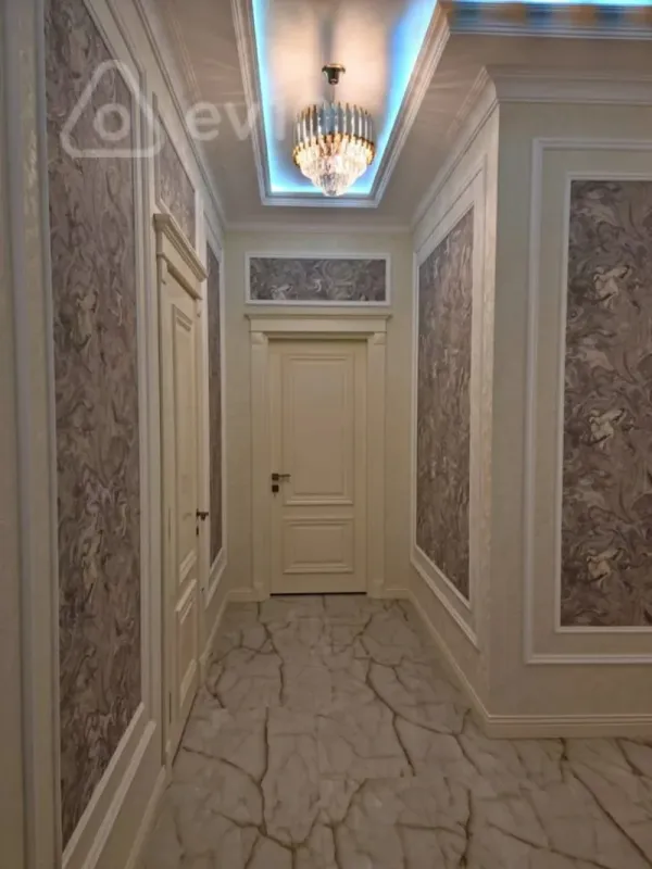 Kirayə verilir 2 otaqlı yeni tikili 126 m²