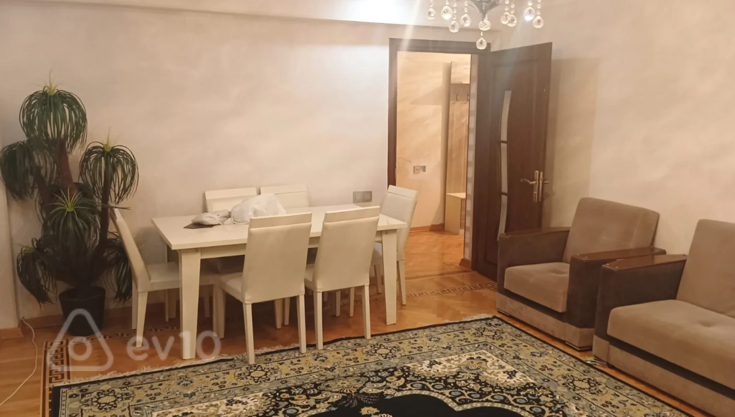 Kirayə verilir 3 otaqlı yeni tikili 77 m²