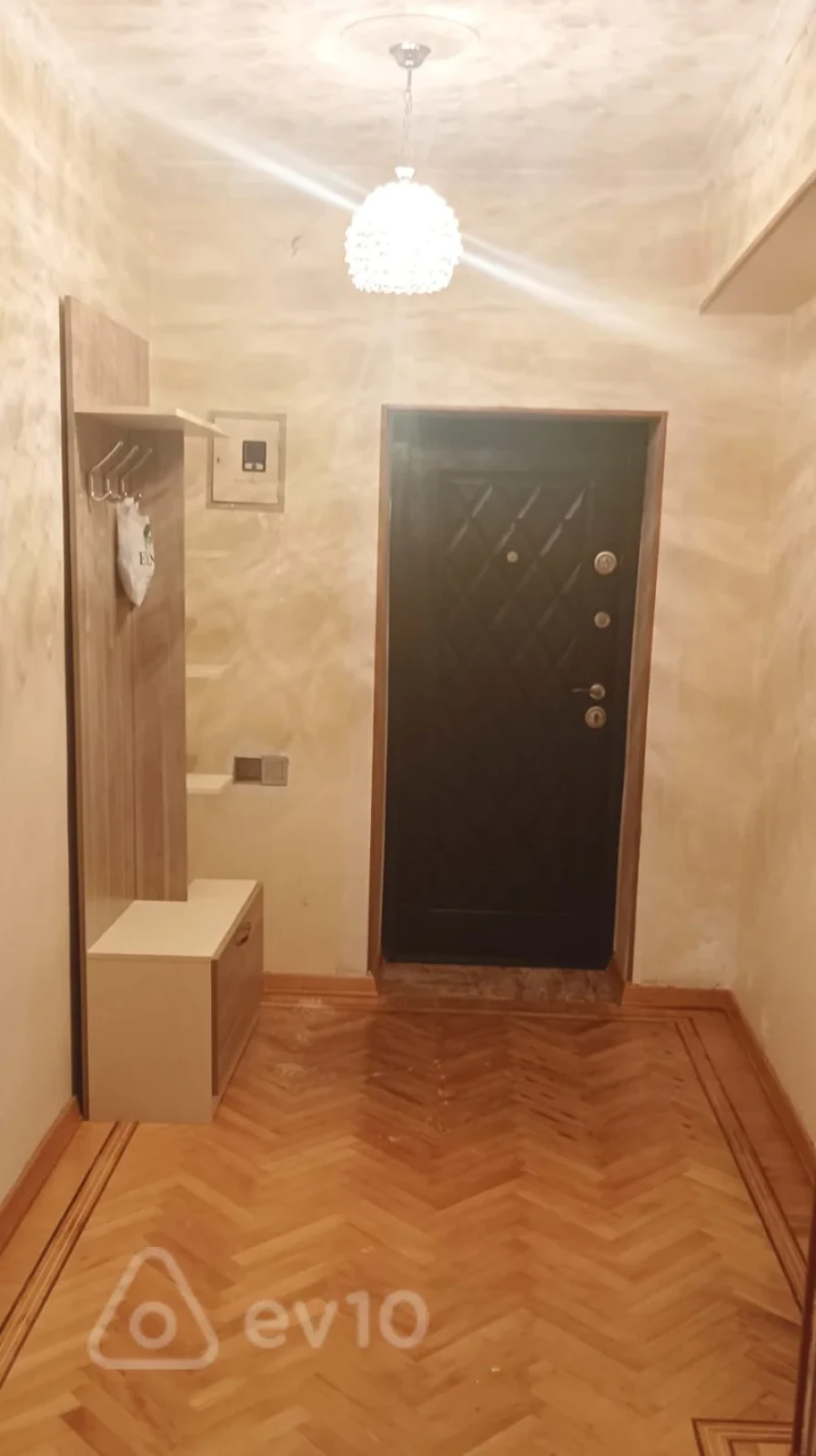 Kirayə verilir 3 otaqlı yeni tikili 77 m²