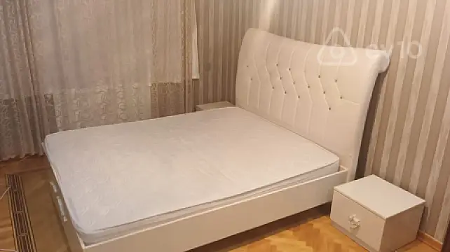 Kirayə verilir 3 otaqlı yeni tikili 77 m²