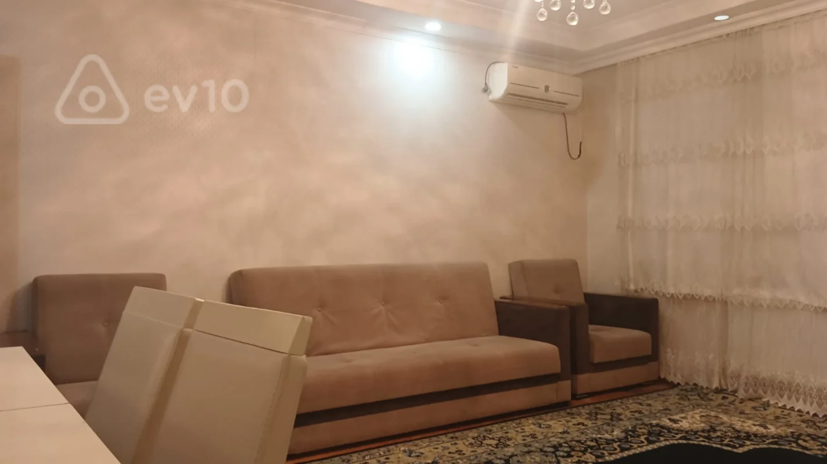 Kirayə verilir 3 otaqlı yeni tikili 77 m²