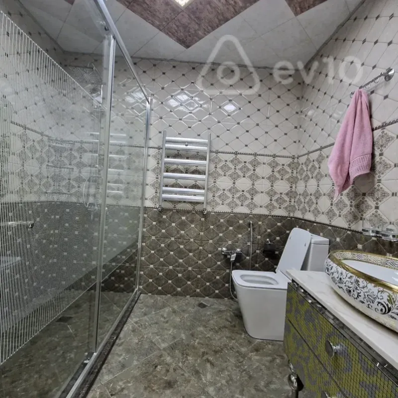 Kirayə verilir 2 otaqlı yeni tikili 71 m²