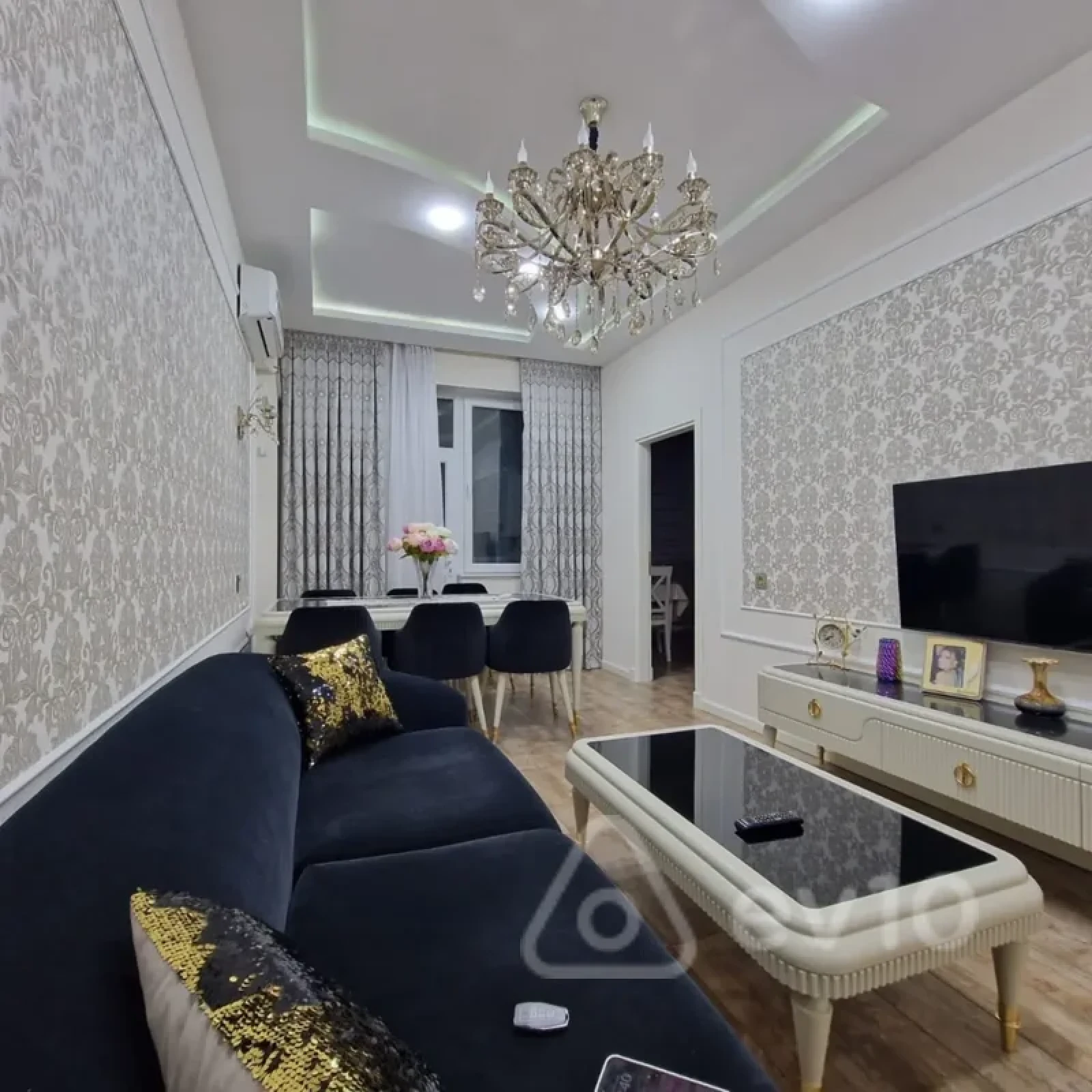 Kirayə verilir 2 otaqlı yeni tikili 71 m²
