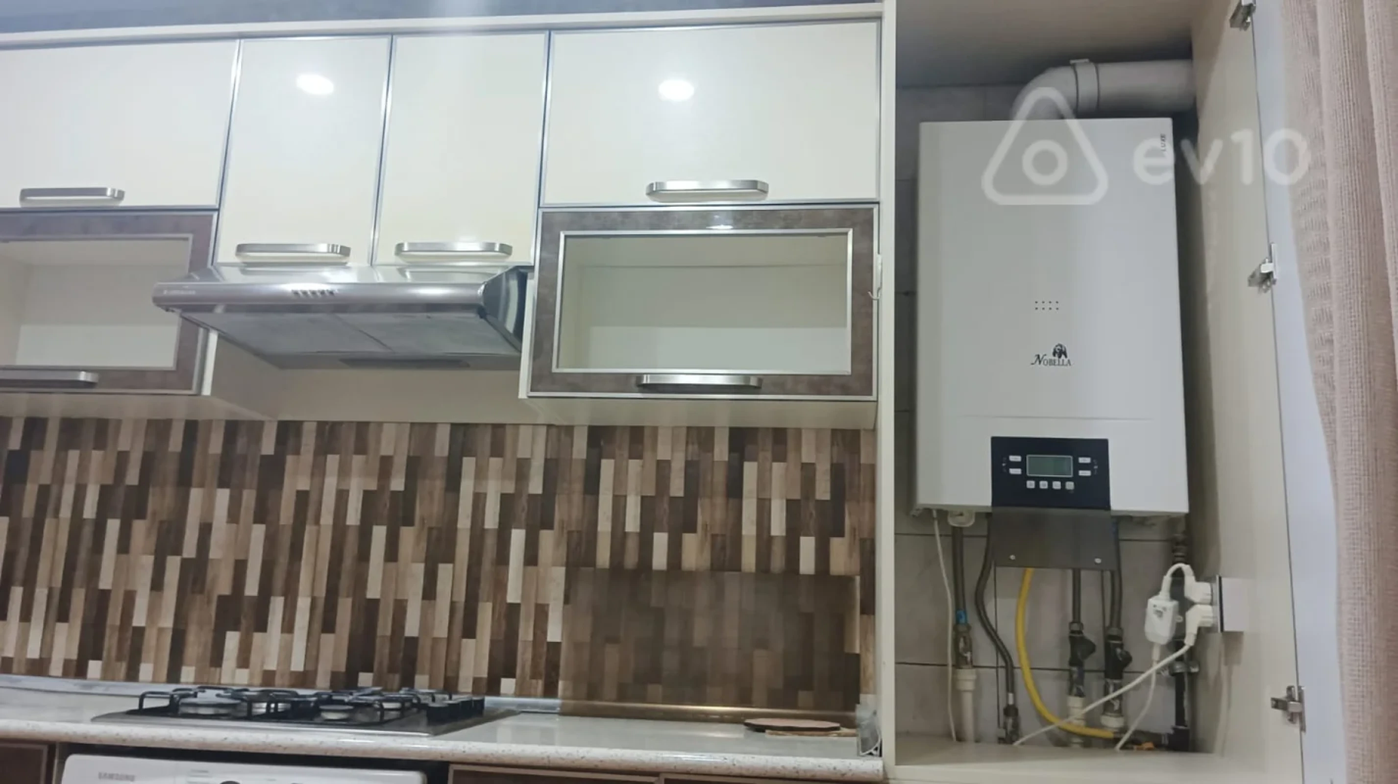 Kirayə verilir 3 otaqlı köhnə tikili 77 m²