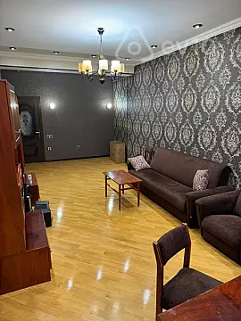 Kirayə verilir 3 otaqlı yeni tikili 125 m²