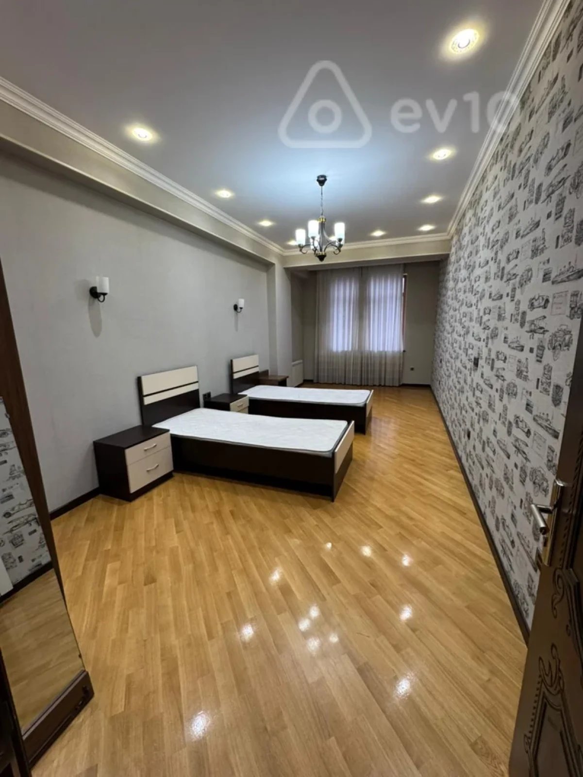 Kirayə verilir 3 otaqlı yeni tikili 125 m²
