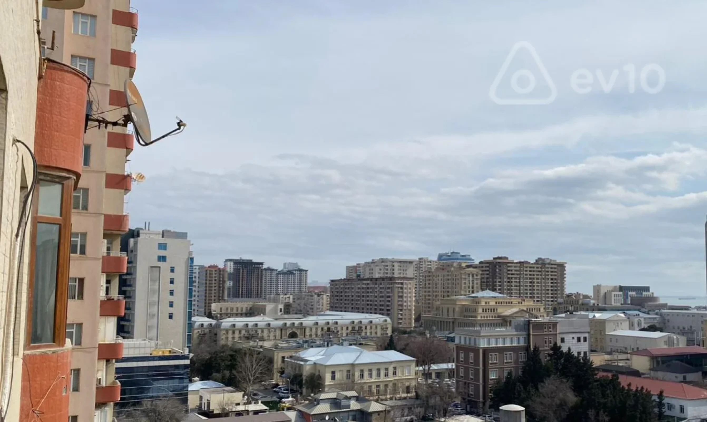 Kirayə verilir 2 otaqlı yeni tikili 89 m²