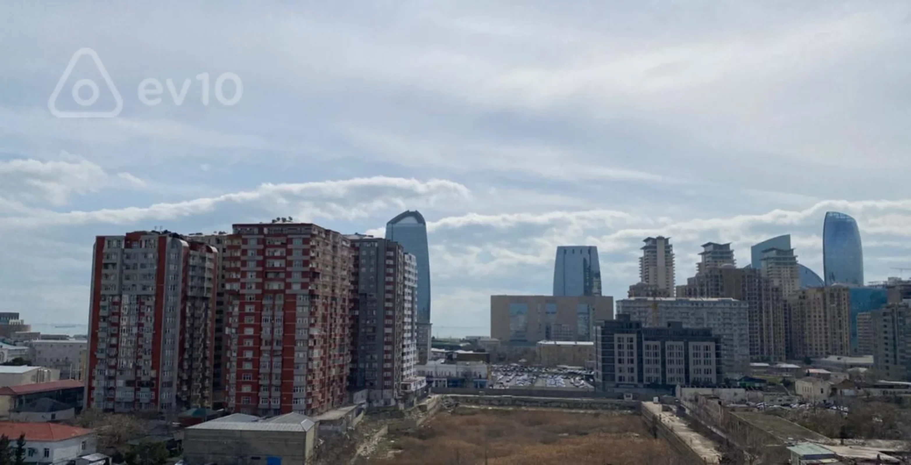 Kirayə verilir 2 otaqlı yeni tikili 89 m²