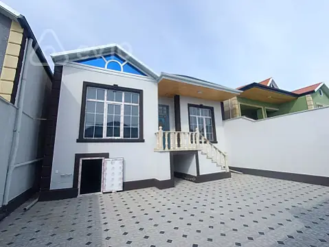 Satılır 3 otaqlı həyət evi 100 m²