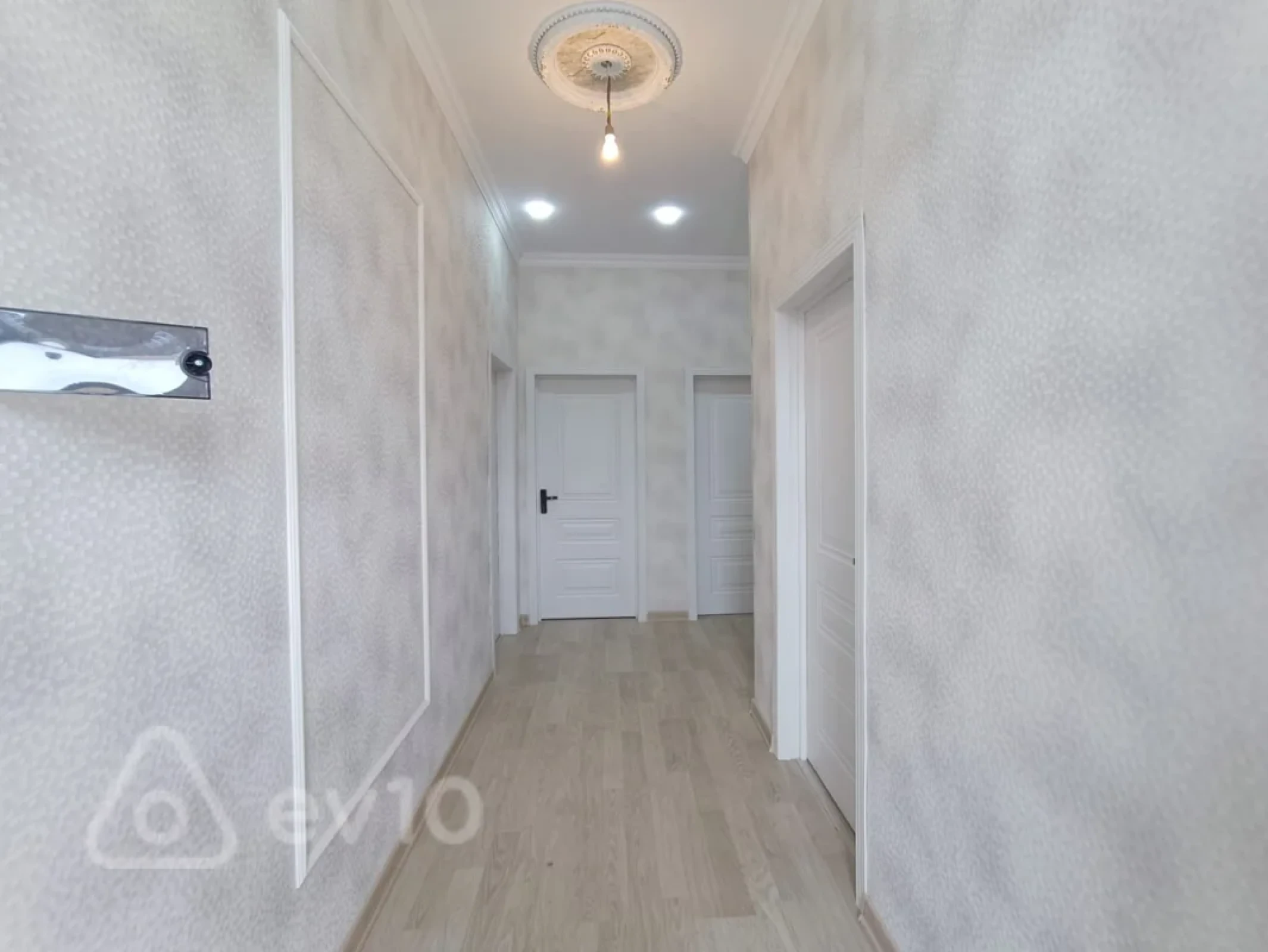 Satılır 3 otaqlı həyət evi 100 m²