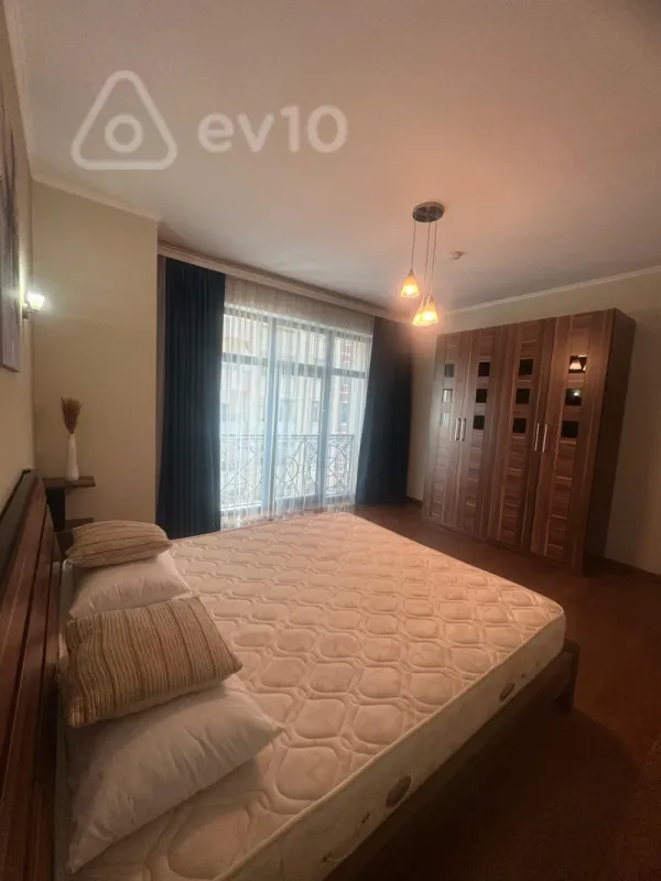 Kirayə verilir 3 otaqlı yeni tikili 106 m²