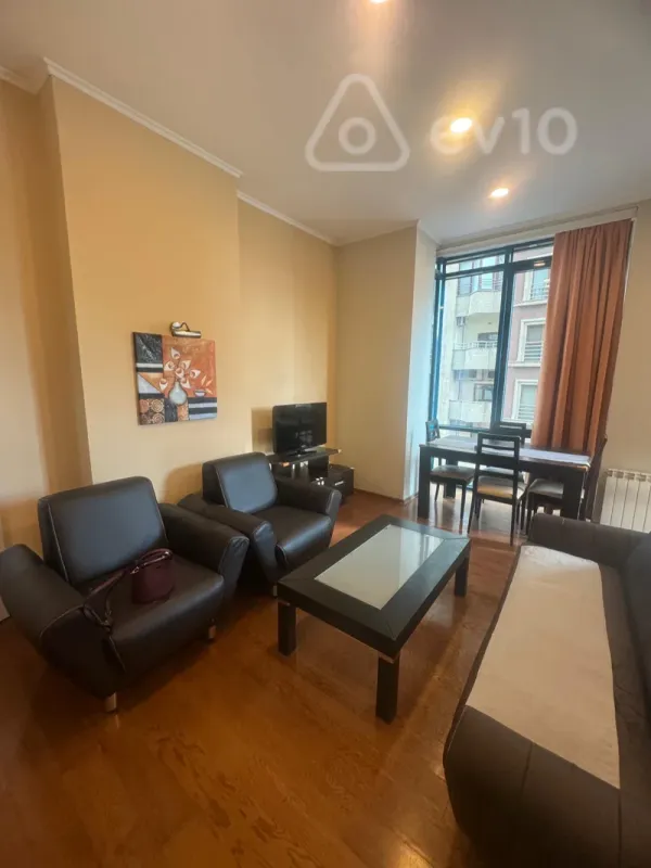 Kirayə verilir 3 otaqlı yeni tikili 106 m²