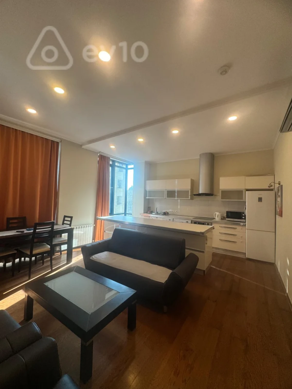 Kirayə verilir 3 otaqlı yeni tikili 106 m²
