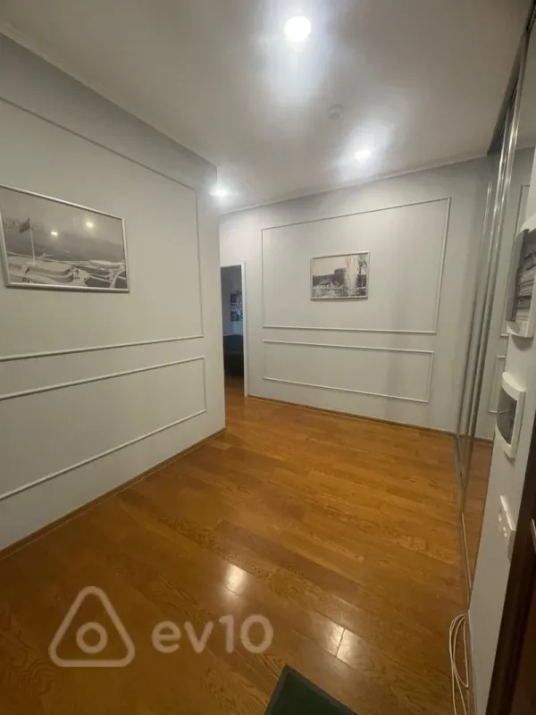 Kirayə verilir 3 otaqlı yeni tikili 106 m²