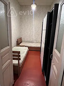 Kirayə verilir 1 otaqlı köhnə tikili 30 m²
